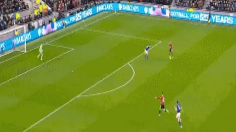 尹天琪泰国LPGA赛三轮领先，岩井明爱紧随其后，殷若宁位列第19